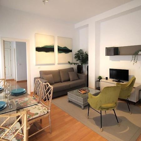 Bonito Y Silencioso Apartamento - Centro Historico Malaga Luaran gambar