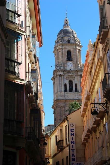Bonito Y Silencioso Apartamento - Centro Historico Malaga Luaran gambar