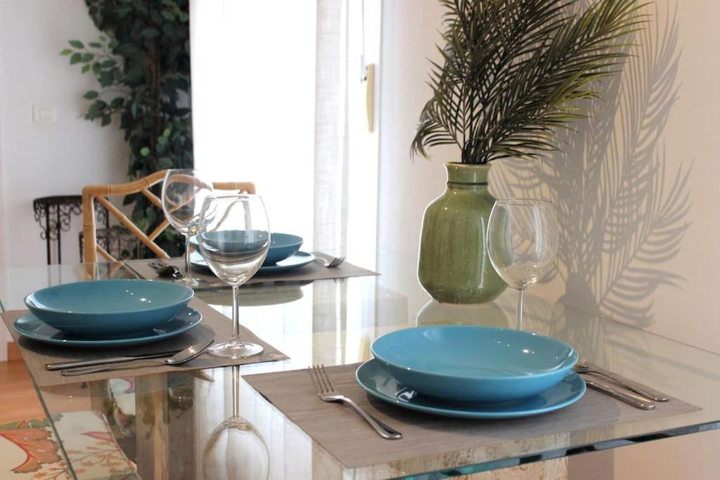 Bonito Y Silencioso Apartamento - Centro Historico Malaga Luaran gambar